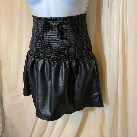 Mustard Seed faux leather skort - Picture 8 of 10